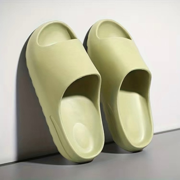 Women's Footwear | Solid Platform | Pillow Slippers | EVA Slides | Anti-slip - Picture 3 of 15